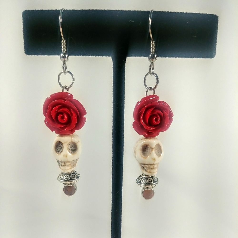 Skull Howlite Stone Bead & Red Rose Bead Earrings